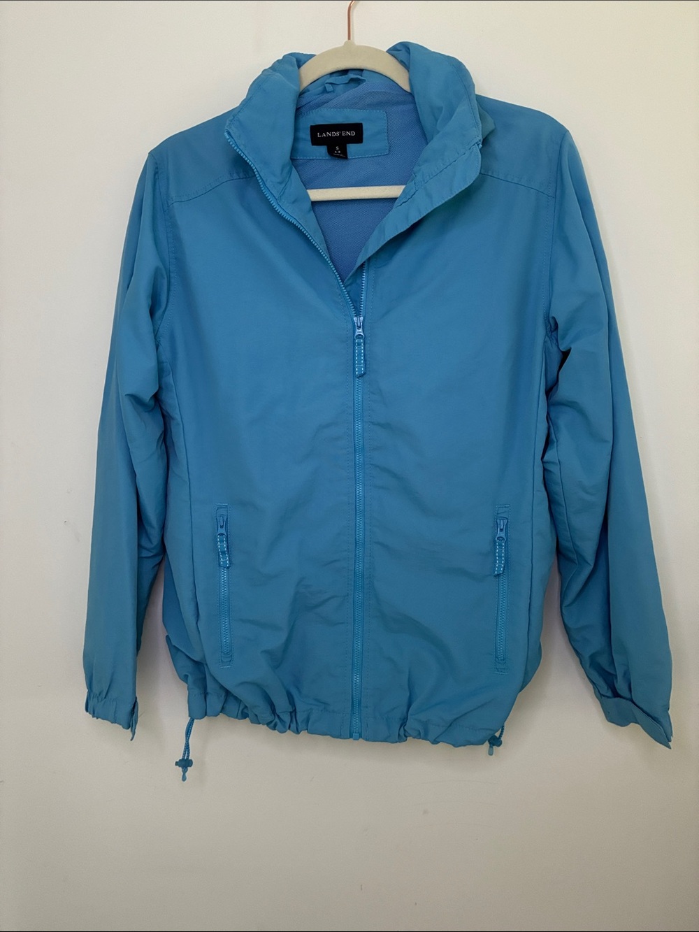 Lands' End Women’s Sky Blue Zip Windbreaker Hideaway Hood Small